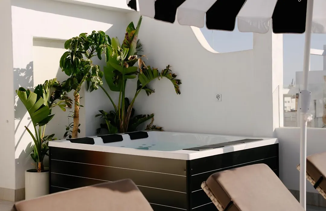 Apartamentos Islamar Arrecife (Adults Only)-1