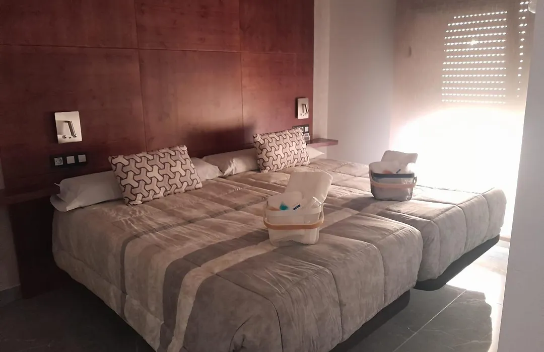 Hostal Canton Plaza-1