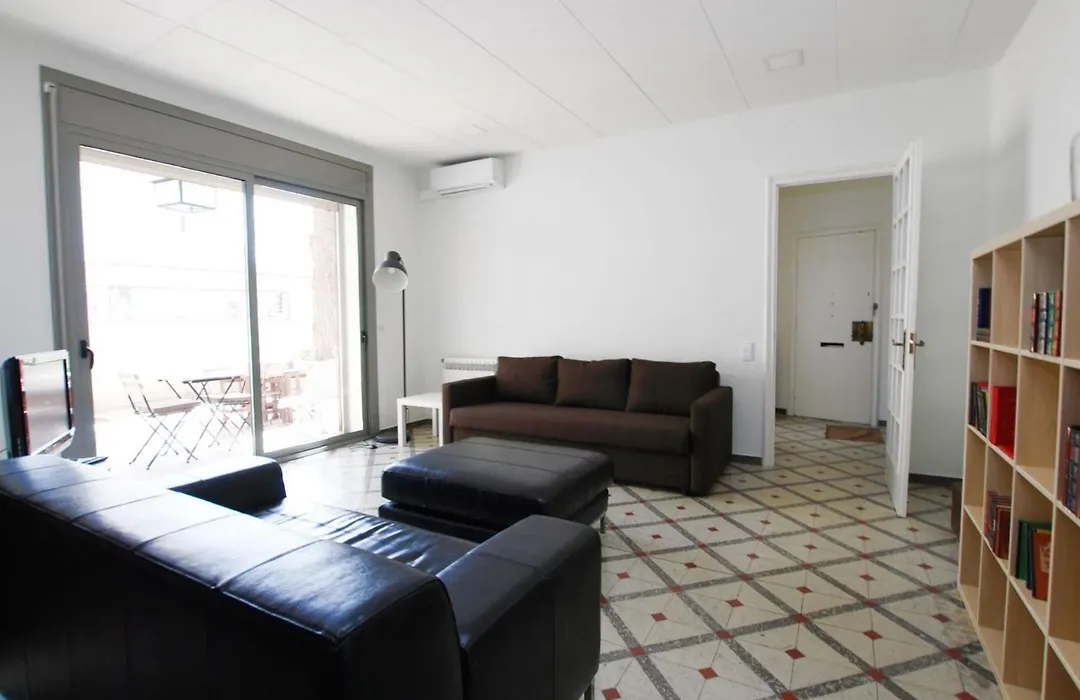 La Casa Del Pi - La Casa Del Pi - House In The City, Next To Barcelona And Beach-1