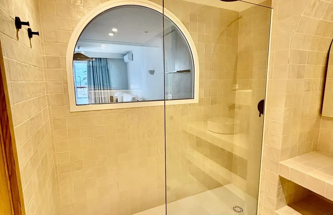 Neptuno Suites - Adults Only-1
