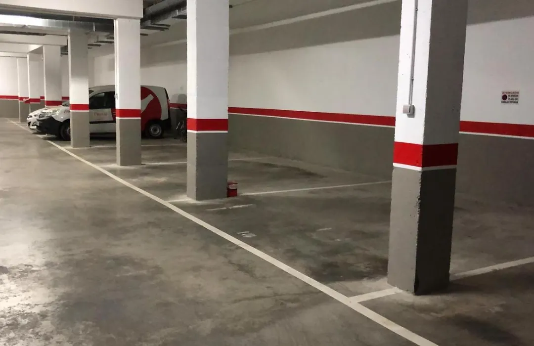 Expoholidays - Plaza Vieja con PARKING gratis-1