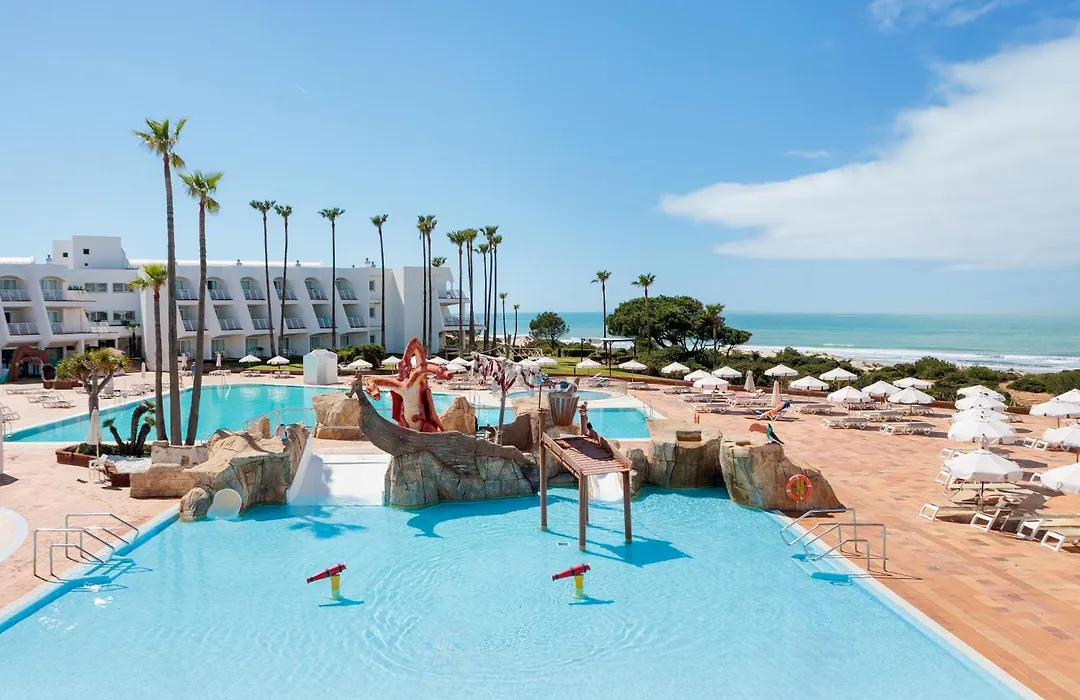 Iberostar Waves Royal Andalus-1