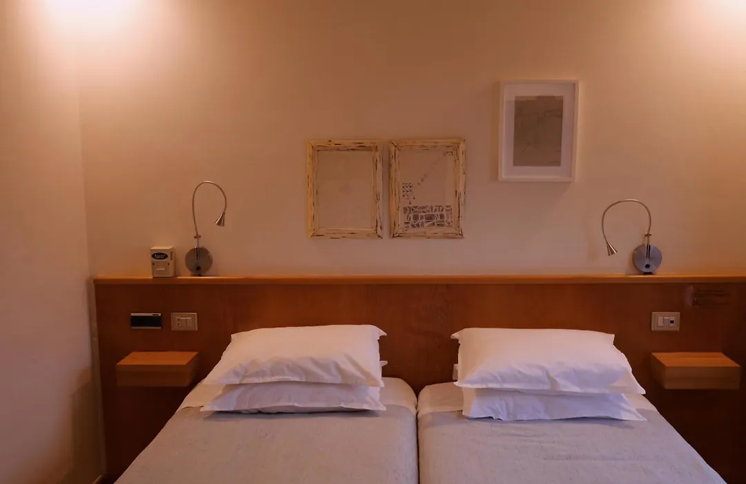 Hotel Zarampallo-1
