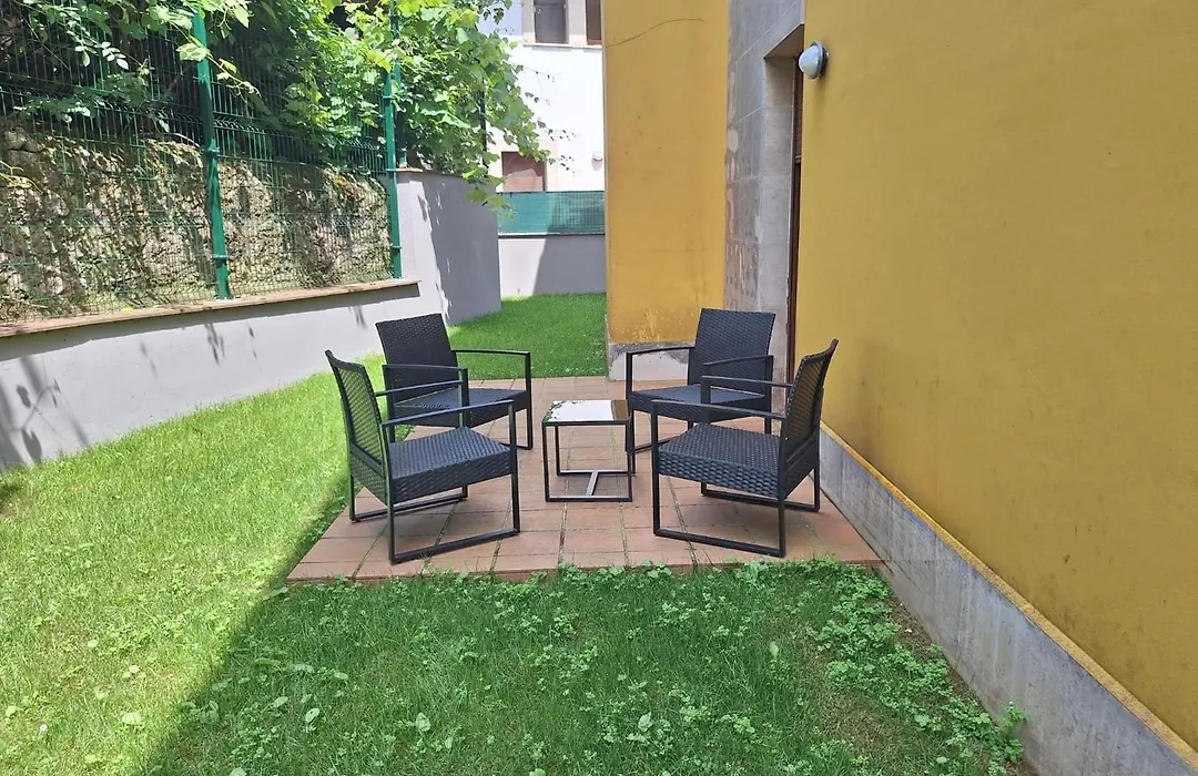 Aldea Bricia 20 Jardin-1