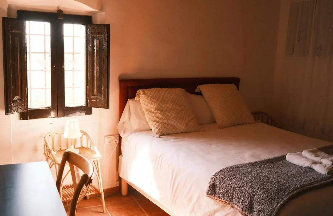 Casa Pardal Coliving & Coworking-1