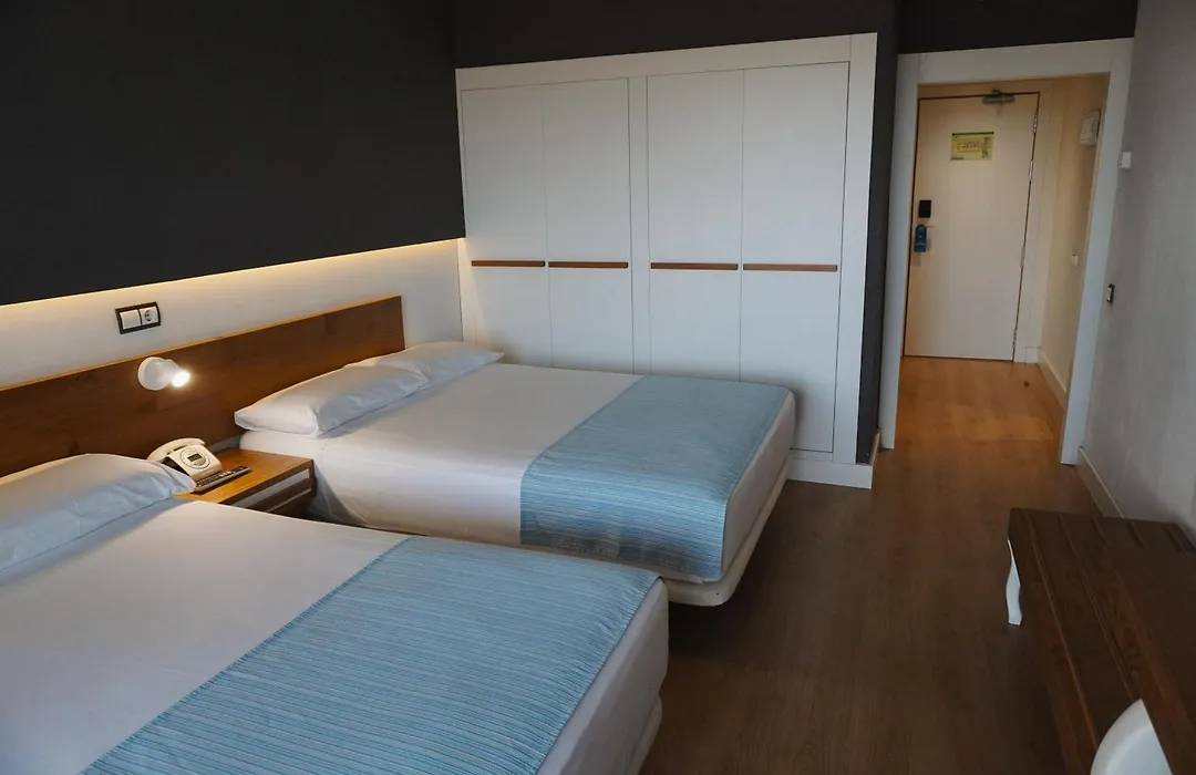 Hotel Brisamar Suites-1