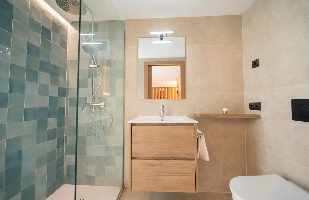 Apartamentos Blanco Sol-1