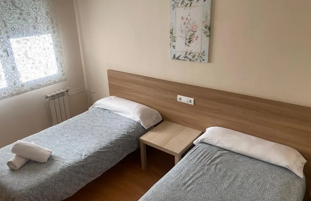 Pension Valcarce-1