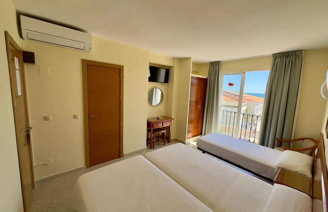 Hotel Cabello-1