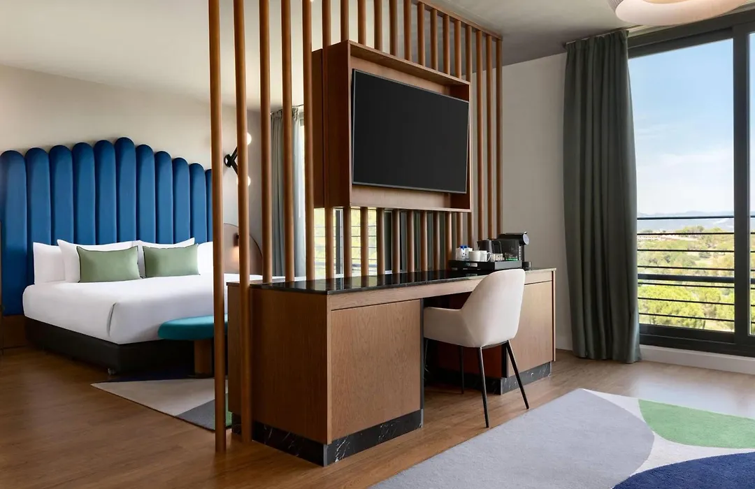 Dolce By Wyndham Barcelona Resort 4 Sup-1