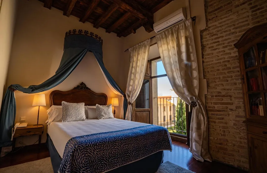 Hotel Real Monasterio de San Zoilo-1