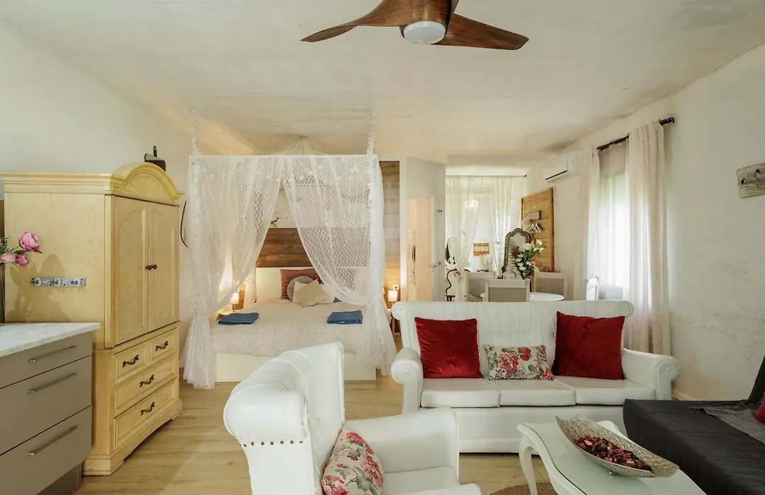 Rancho Jardines de Marchenilla-1