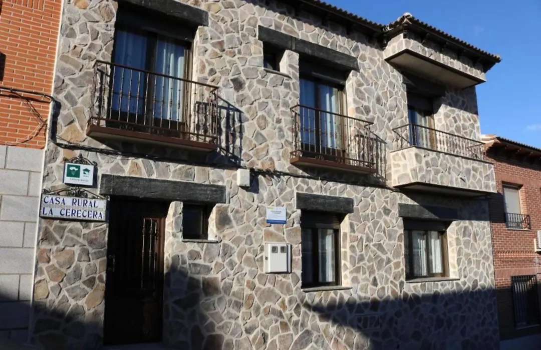 Casa Rural La Cerecera-1