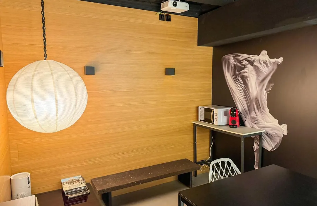 The Black Boutique -- Turistea Suites-1