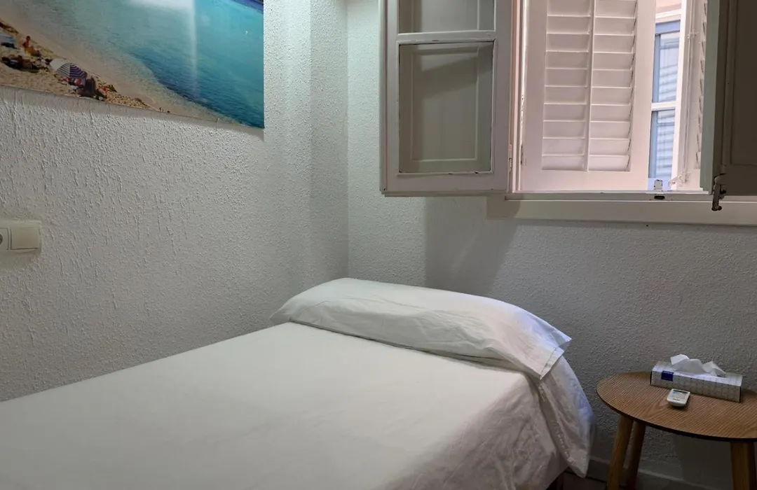 Hostal Ibiza-1