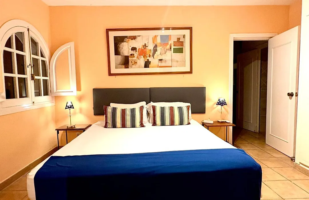 Villa Tranquilla - Sea View Apartments With Pool - Walk To Beach - Family And Pet Friendly-1