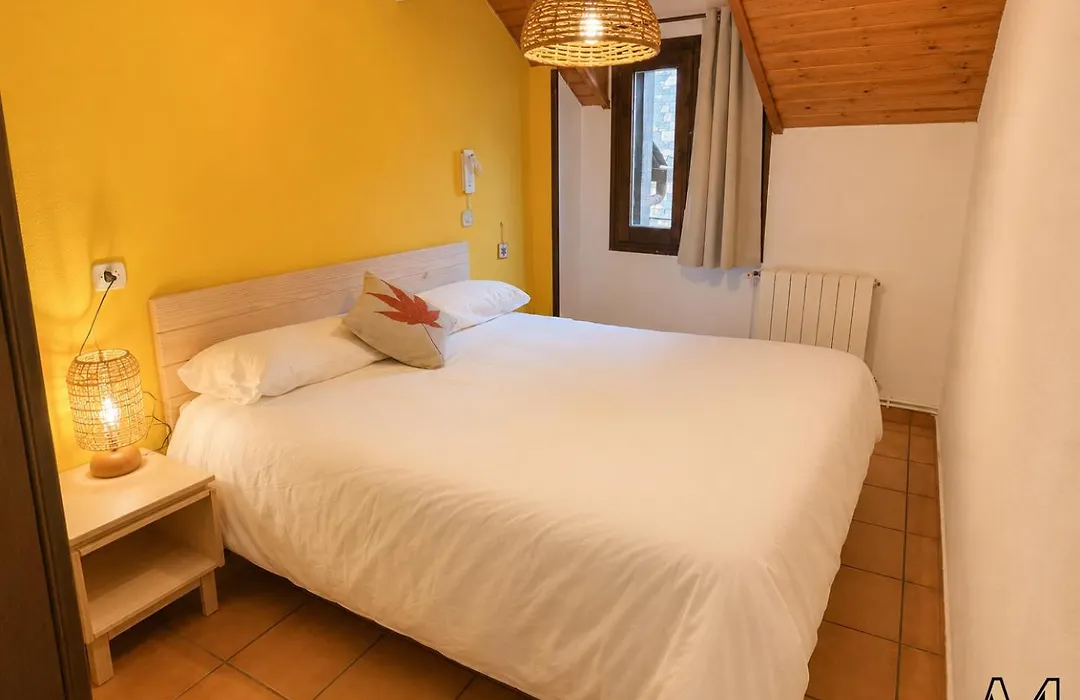Hostal Rural Sant Climent - Habitacions I Apartaments-1