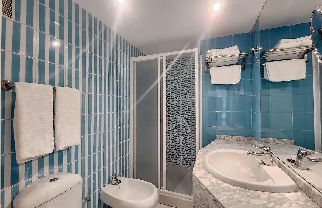 Hotel Faranda Express Pathos Gijón-1