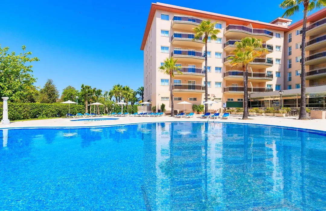 Rentalmar Pineda Suites-1