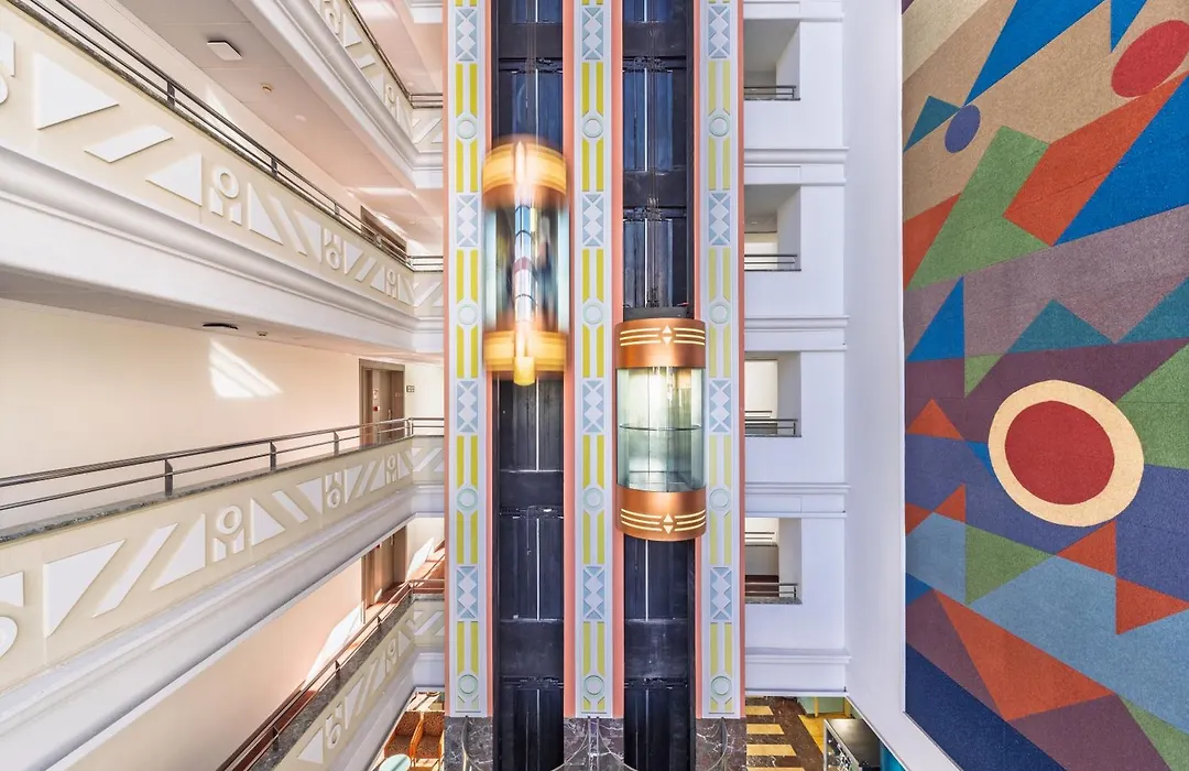 Hotel Tropic-1