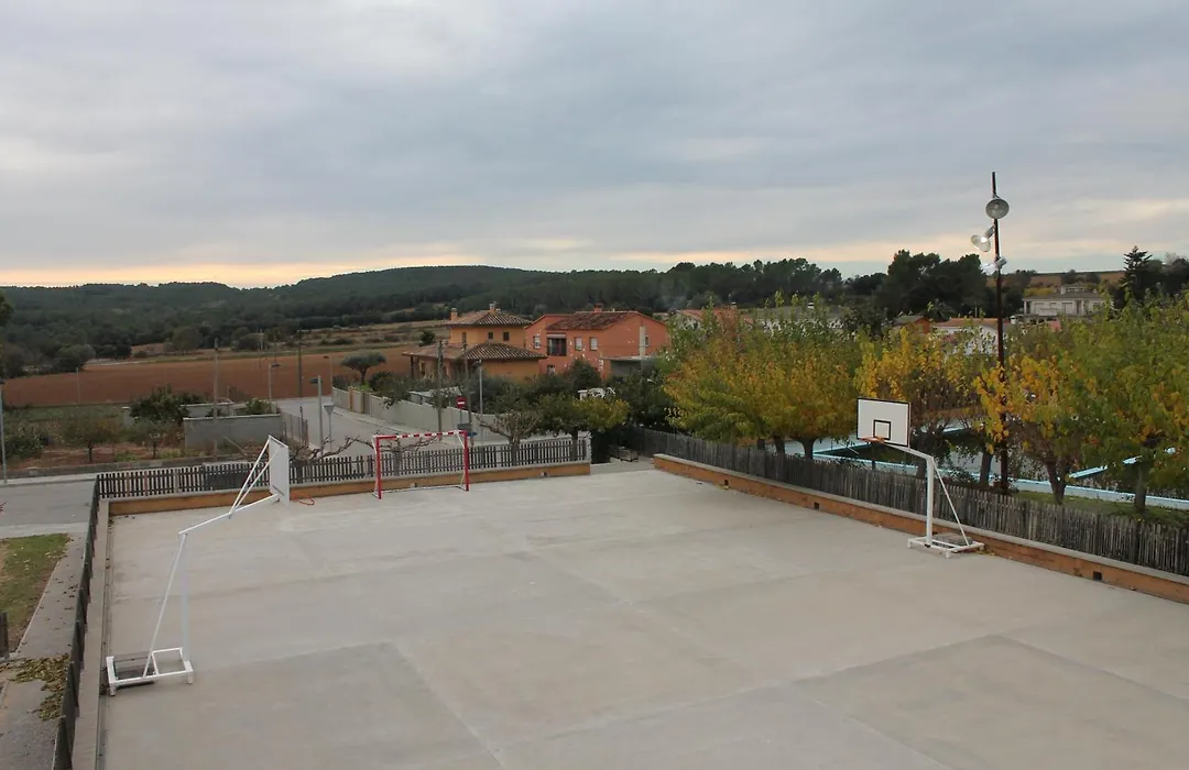 Casa Les Roques-1