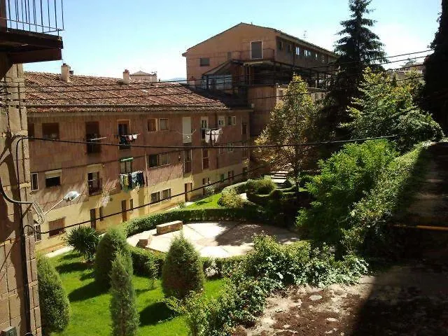 Hostal Residencia Taray-1
