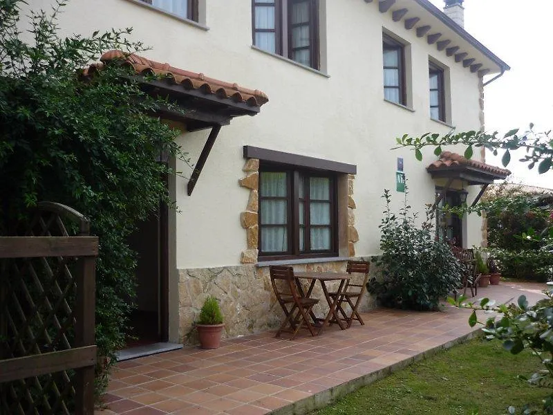 Apartamentos Rurales La Caramba-1