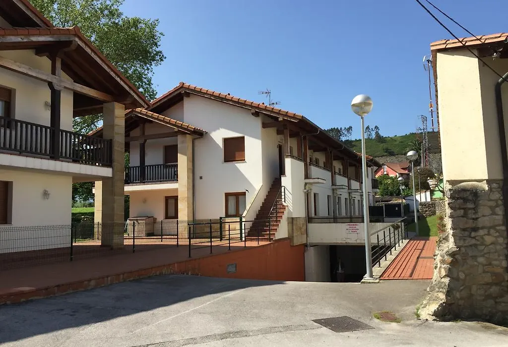Apartamentos Rurales La Fuente-1