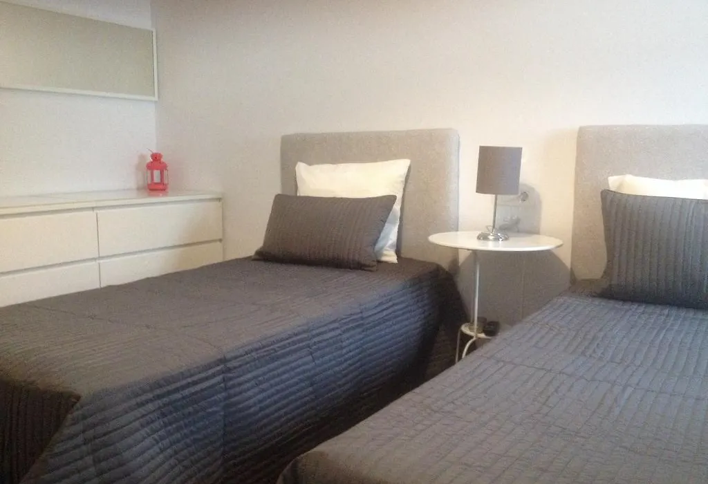 Hostal Montilla Sotogrande-1