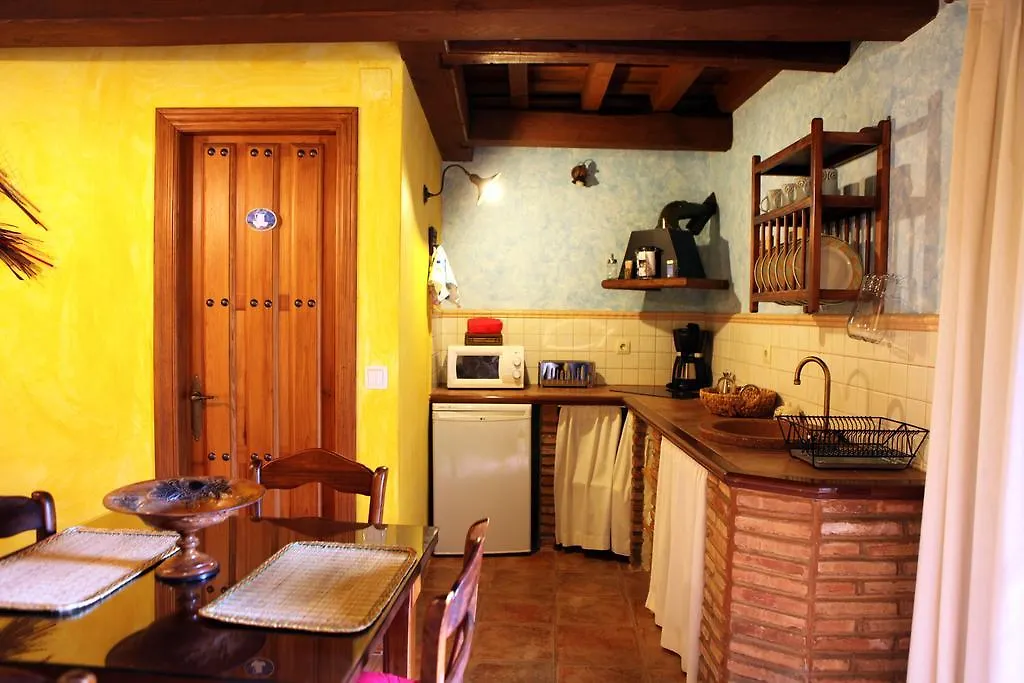 Apartamentos Rurales La Solana-1