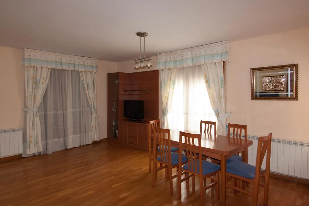 Apartamentos Río Guadalaviar-1
