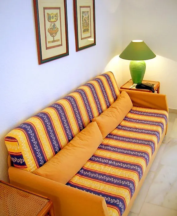 Ona Marina Arpon-1
