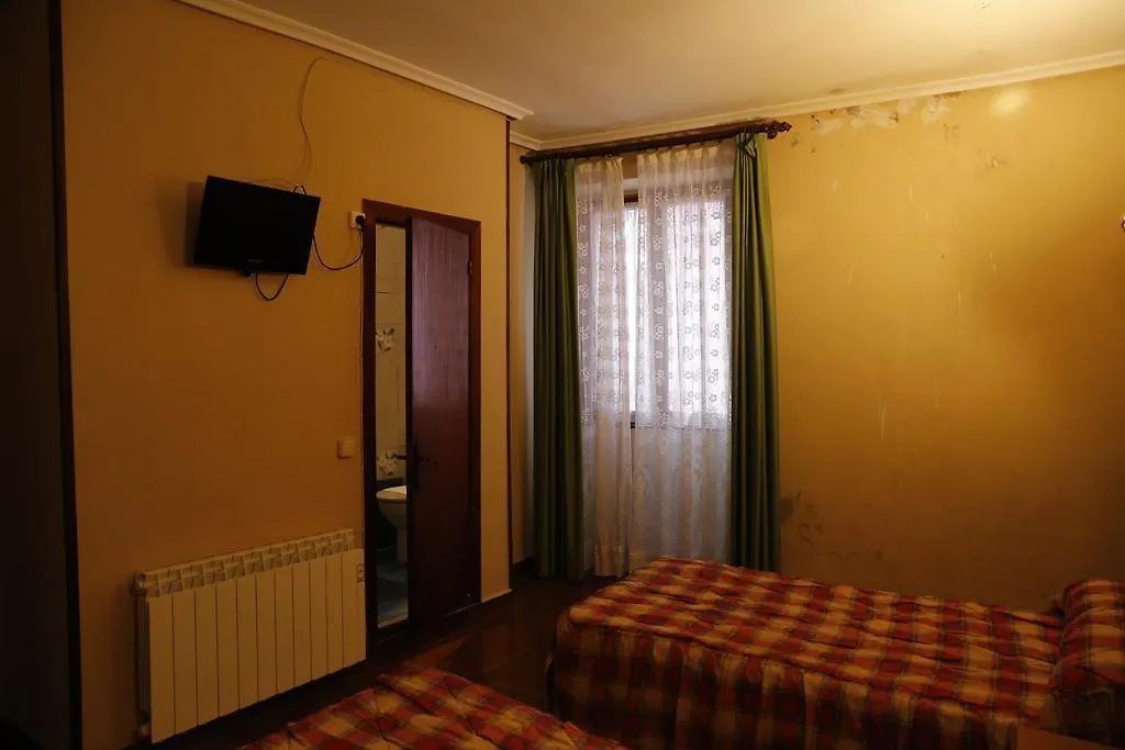 Pension Iberia-1