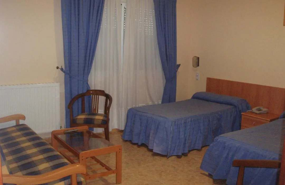 Hotel Los Hermanos-1