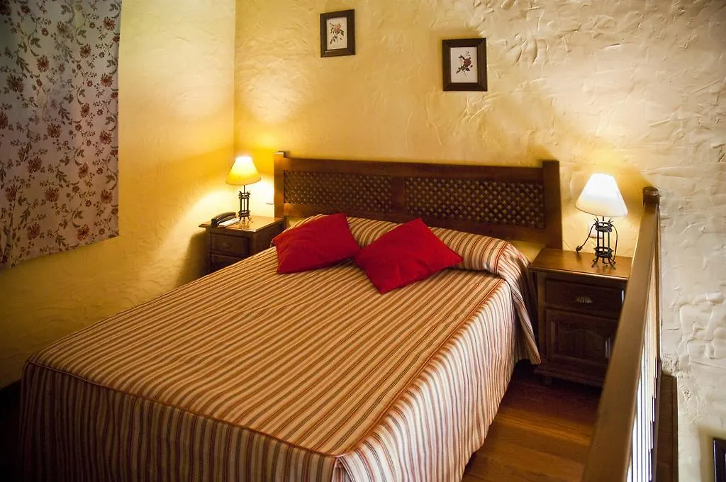 Hotel Galaroza Sierra-1
