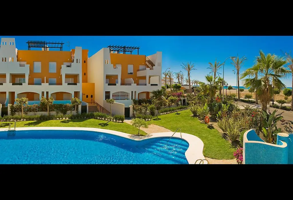 Apartamentos Paraiso Playa-1