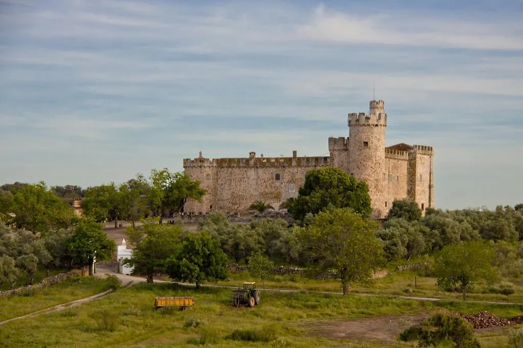 Casa Rural Castillo de Cáceres-1