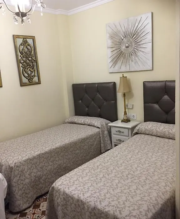 Hostal Lojo-1
