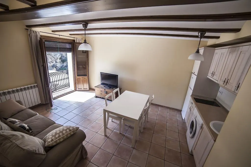 Apartamentos Cine Capicol-1