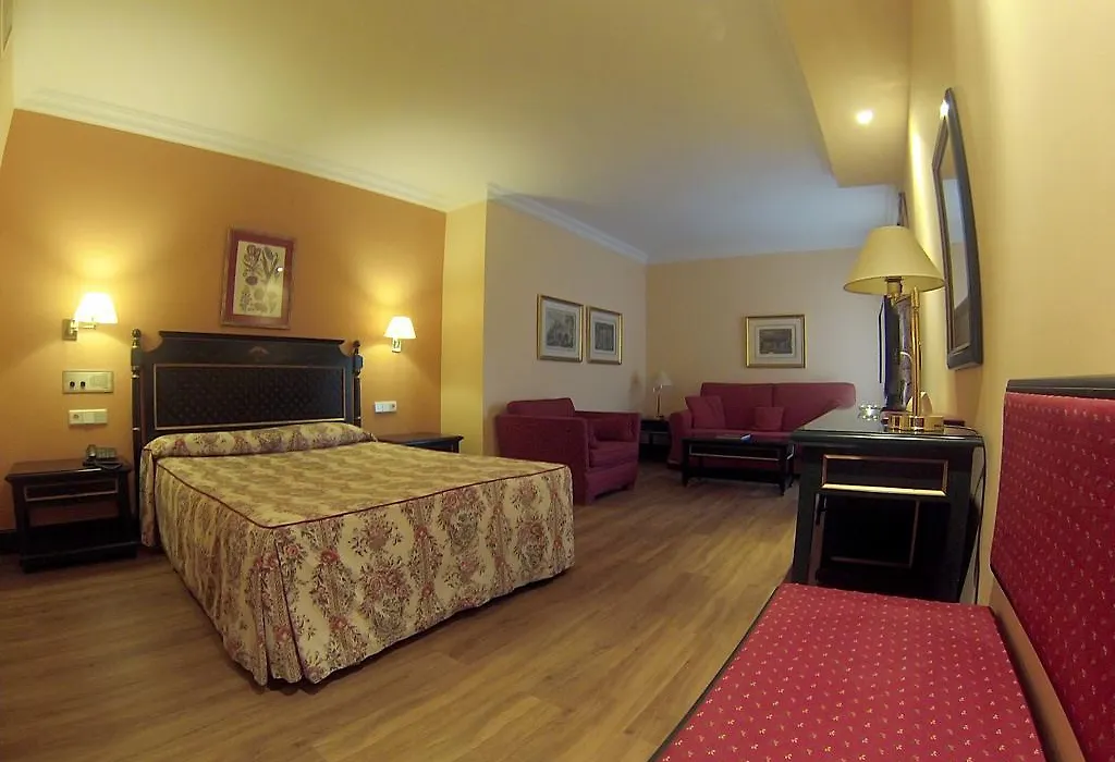 Hotel Cristina-1