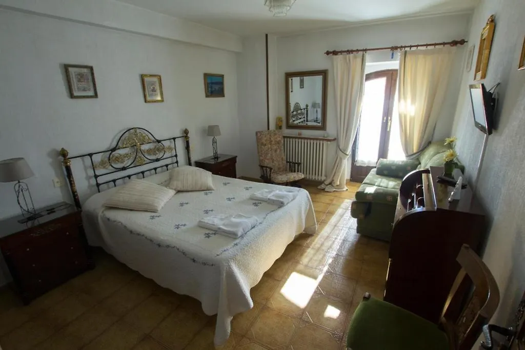 Hostal Meson Casa De Guzman-1