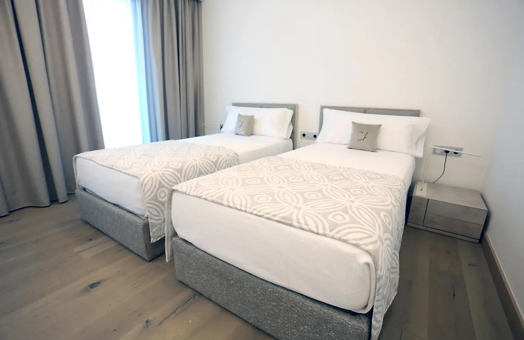 Cosmo Apartments Platja D'Aro-1