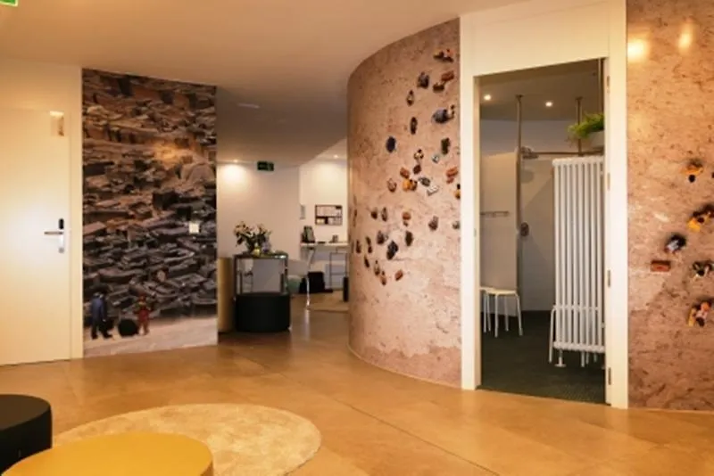Globetrotter Hostel, By Albany-1