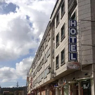 Albergue O Cruceiro-1