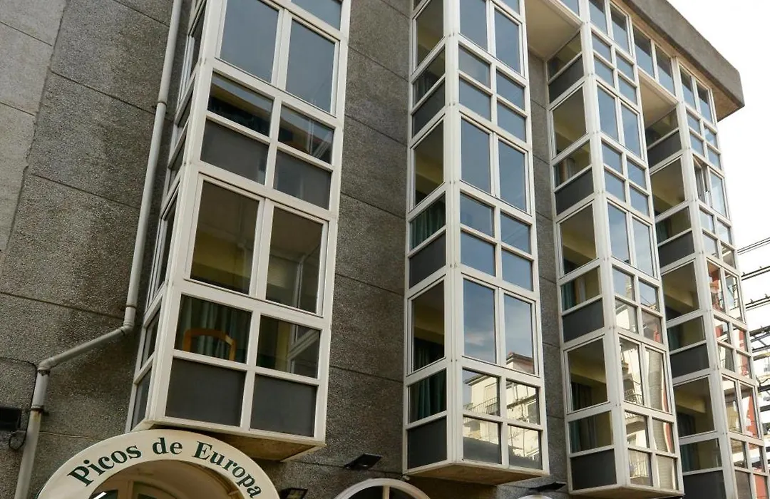 Hotel Picos De Europa-1