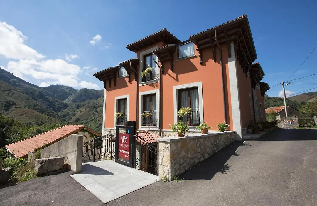 Hotel La Casona de Llerices-1
