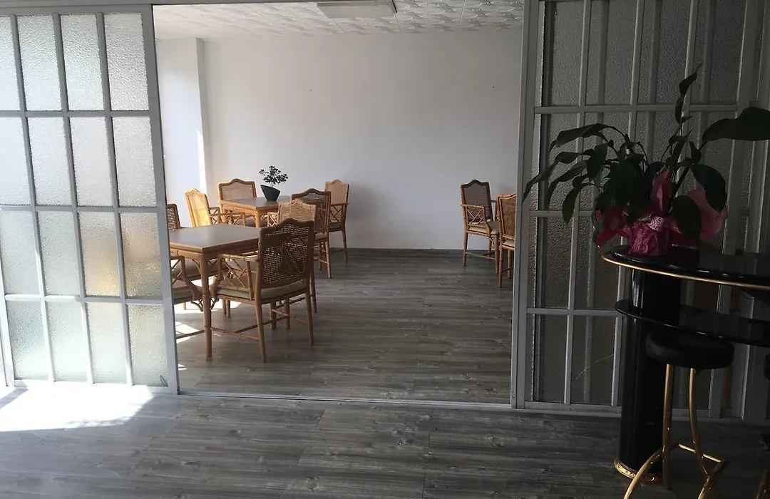 Hostal Univers-1