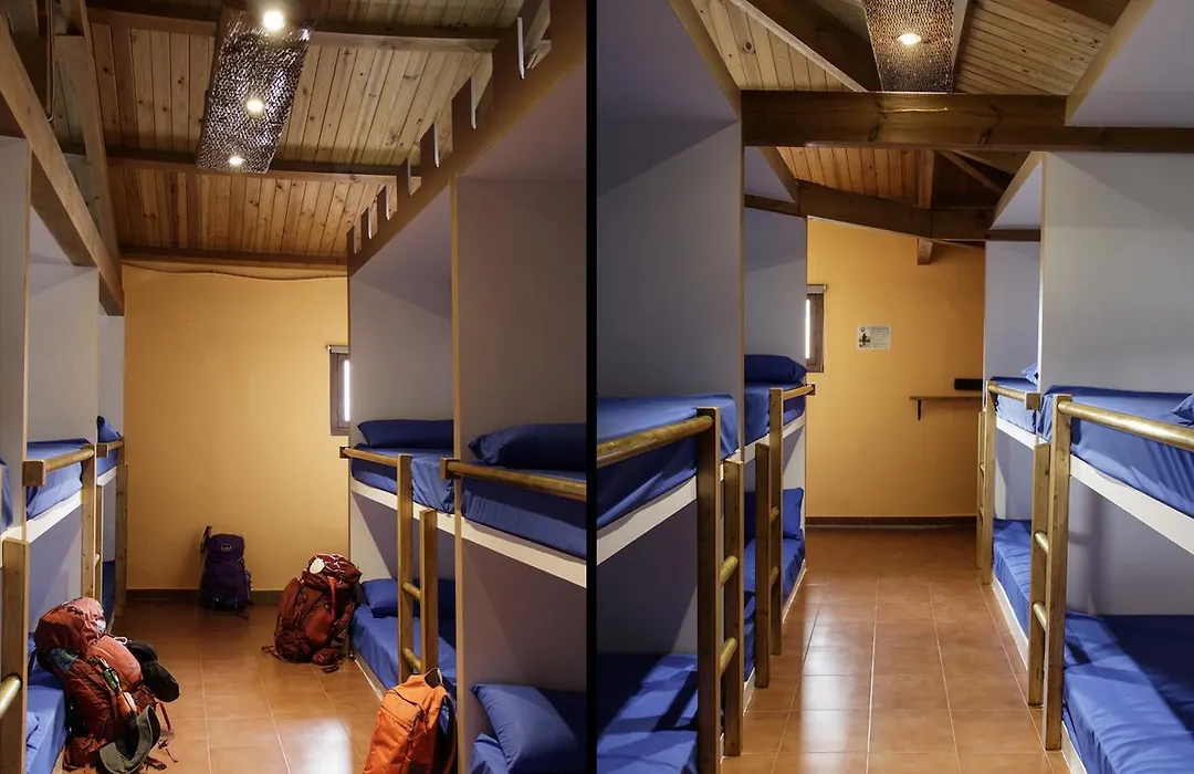 Albergue De Peregrinos- La Casa Del Camino-1