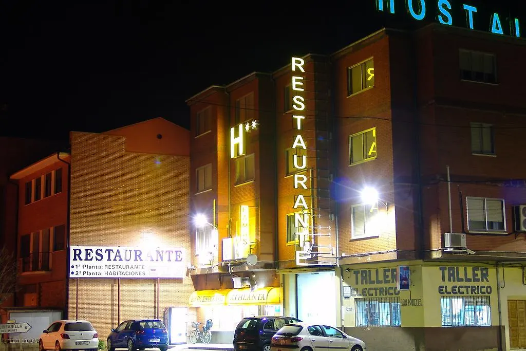 Hostal Athlanta-1