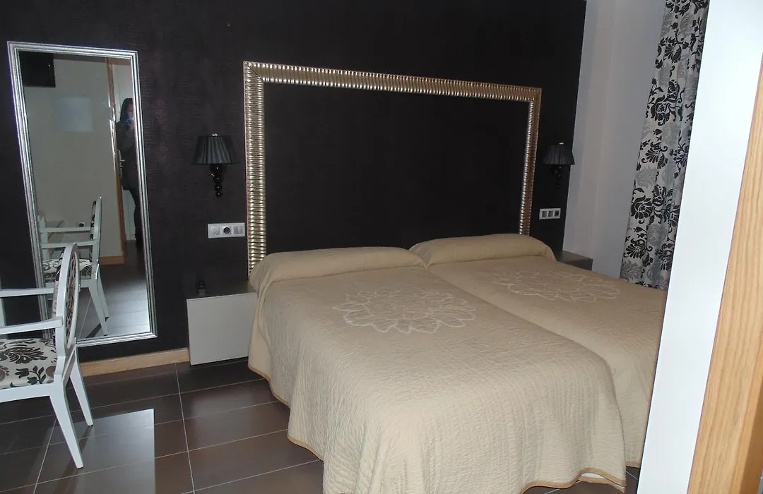 Hotel Ribera de Langa-1